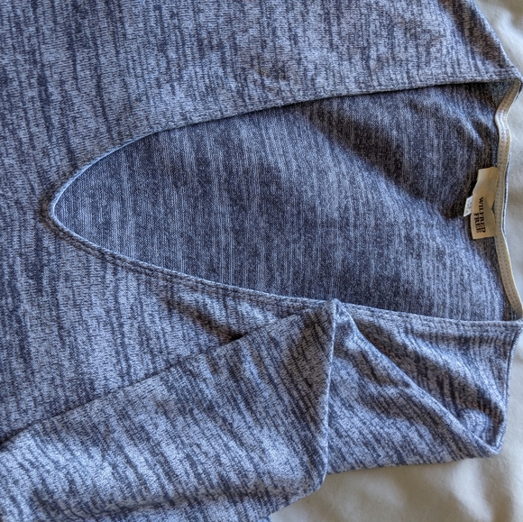 Wilfred top grey, loose fit - Picture 2 of 6